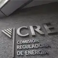 ¡CRE acelera mano dura en energía y saca la escoba!