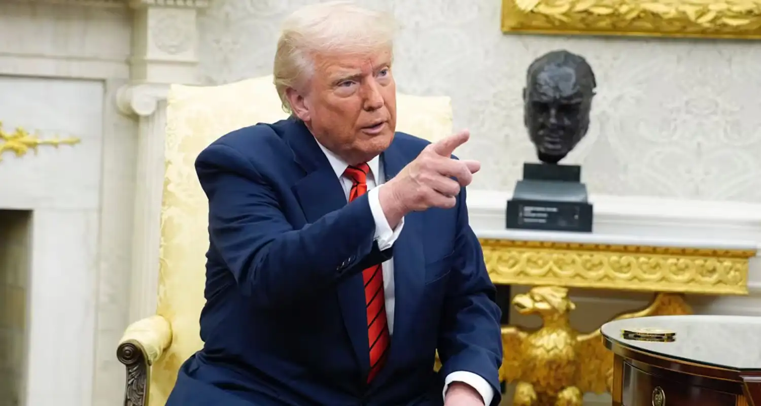 ¿Censura o protección? Trump insiste en ‘borrar’ autos de México y Canadá