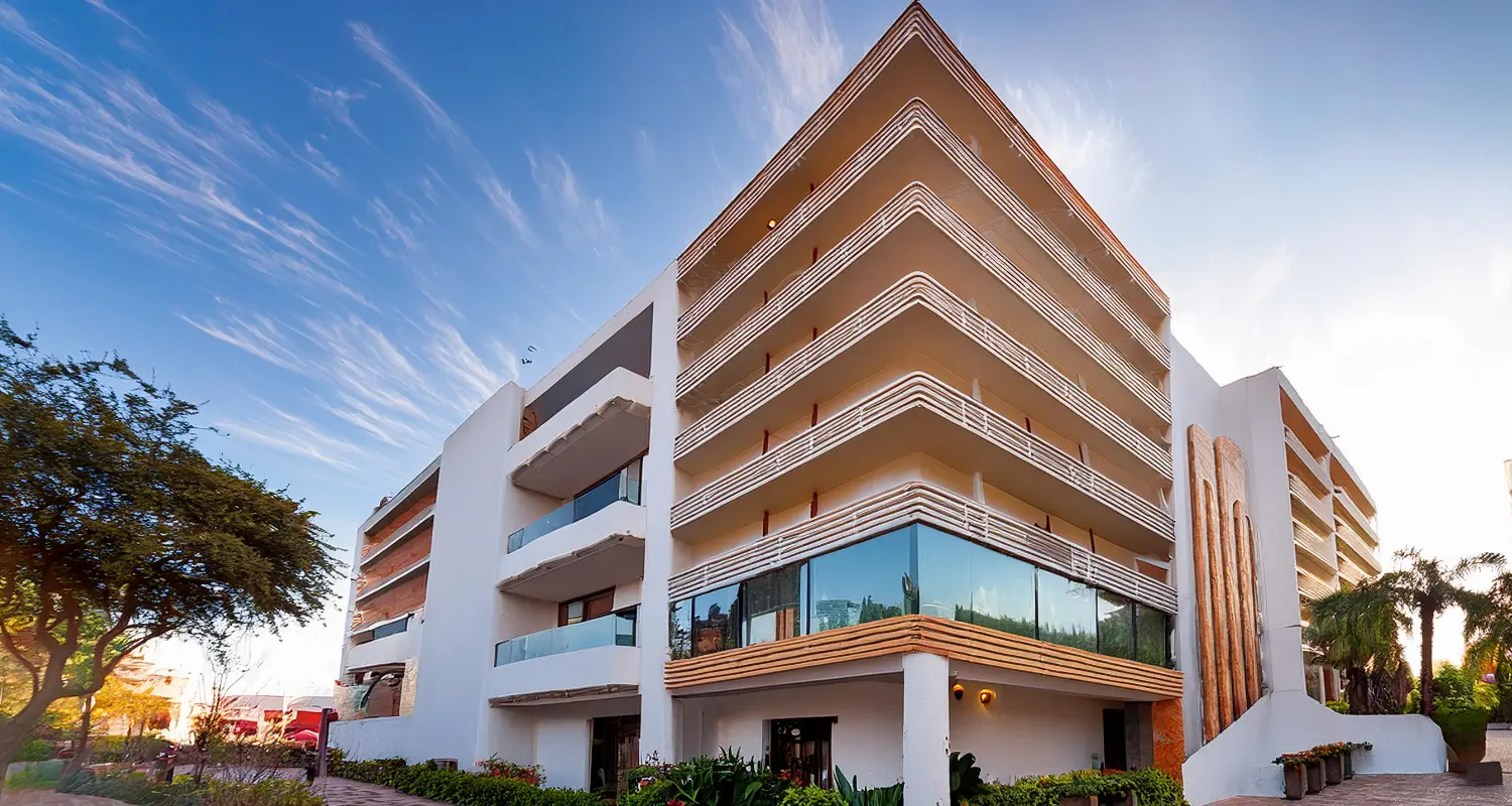 IA en hotelería: ¿Cómo optimizar servicios y mejorar la satisfacción del huésped?