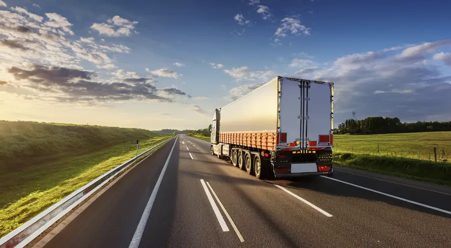 Proponen prohibir doble remolque: ¿golpe definitivo al transporte?