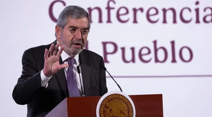 México refuerza defensa legal de migrantes y digitaliza trámites
