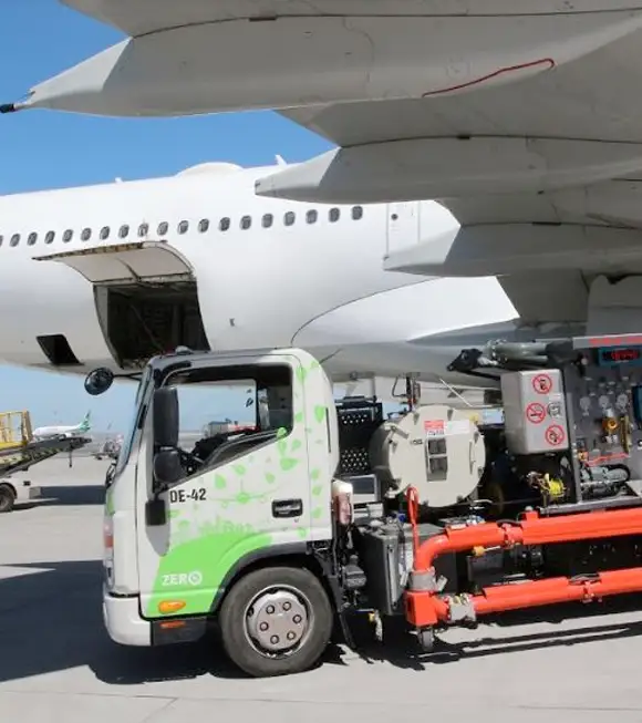 ASEA abre consulta pública para PROY-NOM-025-ASEA-2025 que regula la distribución de petrolíferos para aeronaves en aeródromos