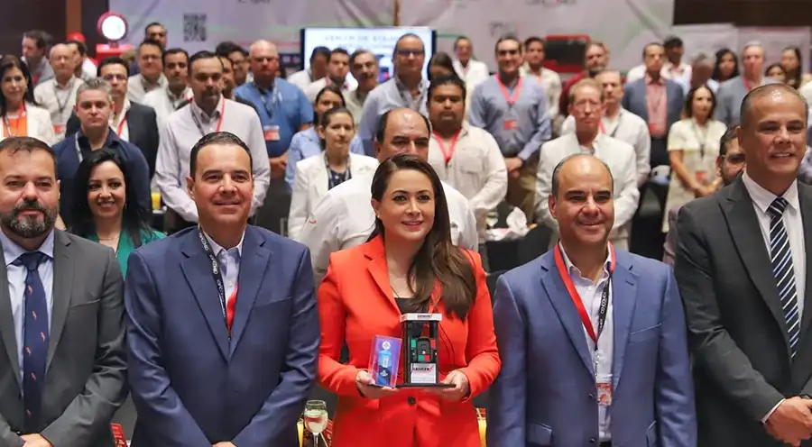 Aguascalientes impulsa diálogo gasolinero nacional