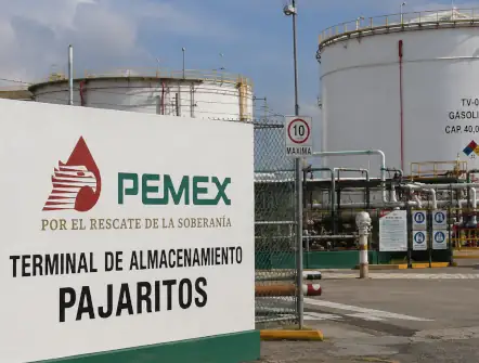 Pemex atiende incidente en Terminal Pajaritos; riesgo para suministro sureste