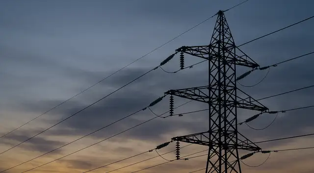 Fórmulas del Ingreso Requerido en transmisión eléctrica: guía práctica para aplicar el Acuerdo de la CNE