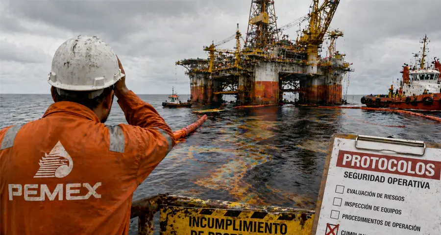 Derrame en Manzanillo: presión regulatoria y riesgo operativo para Pemex