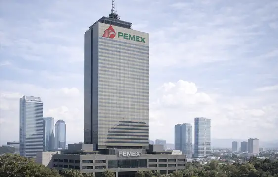 Pemex no estaría listo para financiarse solo en 2027, advierte Finamex