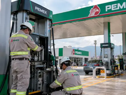 Proveedores para gasolineras en México: software, dispensarios, tanques y permisos
