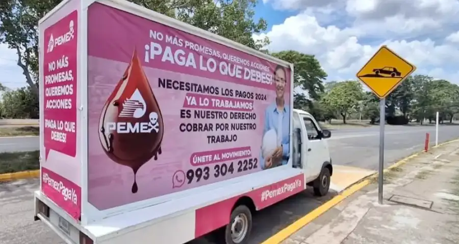 Vallas móviles exigen a Pemex pagos en Tabasco
