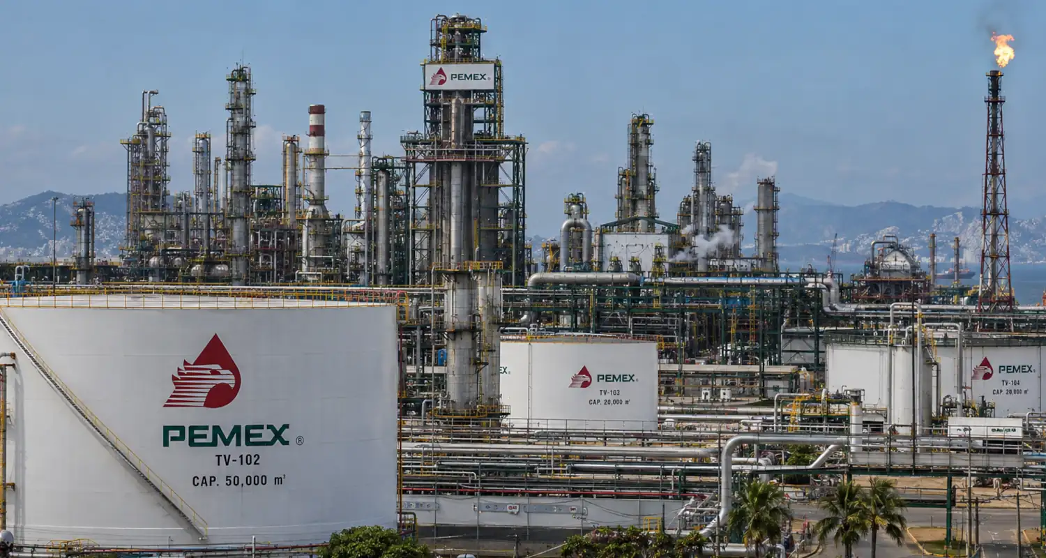 Válvulas críticas en refinerías: seguridad, presión y cumplimiento