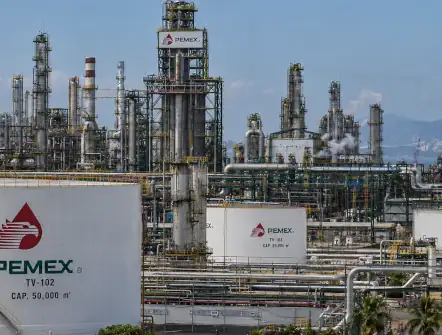 Válvulas críticas en refinerías: seguridad, presión y cumplimiento